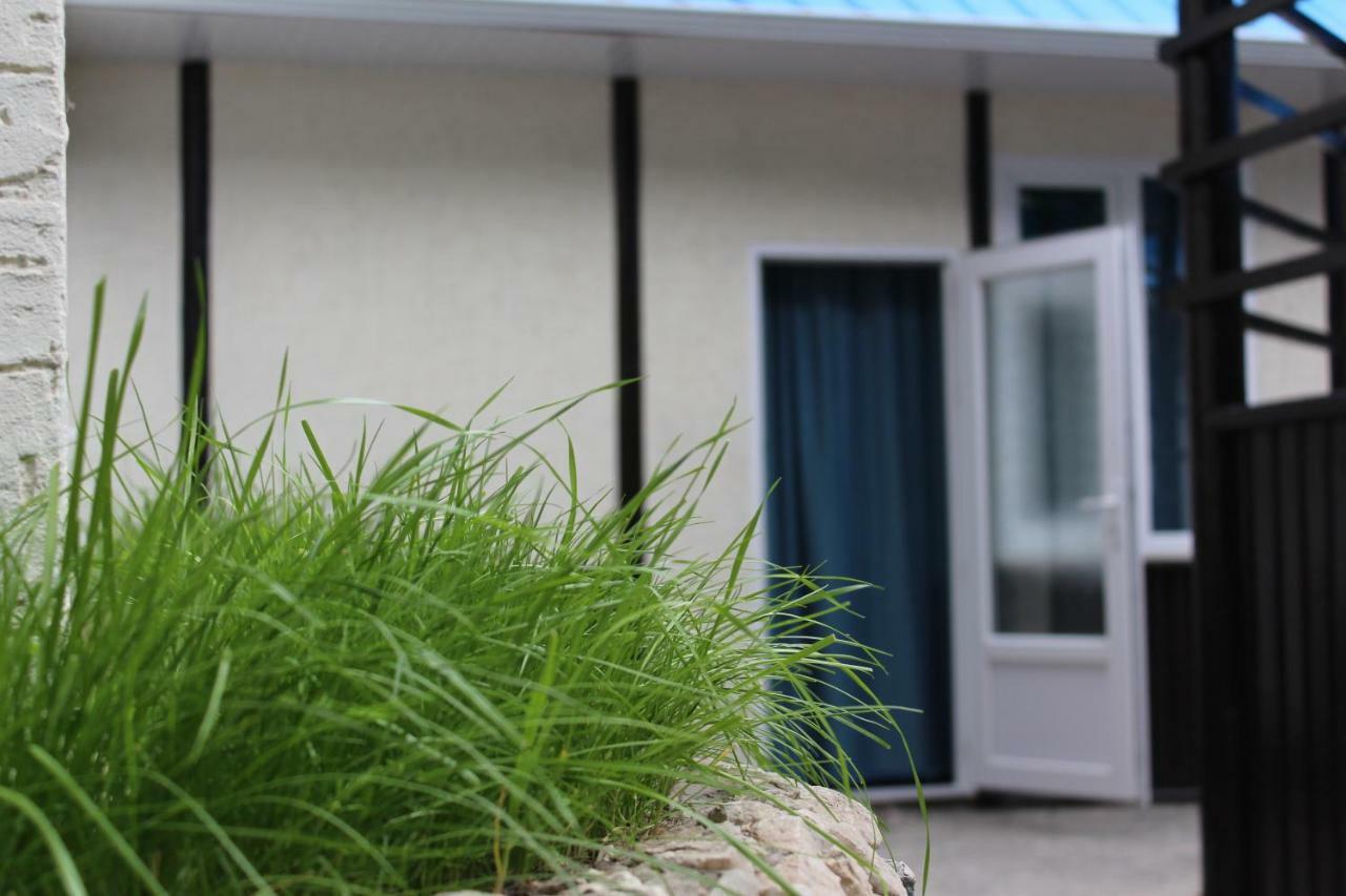 Park Hostel Osh Exterior photo